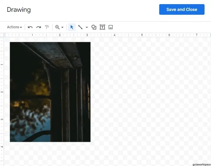 Cómo voltear una imagen en Google Docs