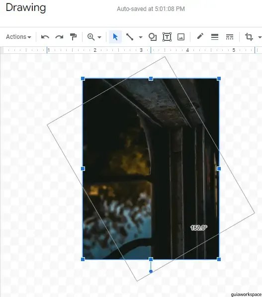 Cómo voltear una imagen en Google Docs